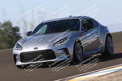 media/Oct-05-2025-Speed Ventures (Sun) [[aa9b841edf]]/Black/Session 2 (Turn 2)/